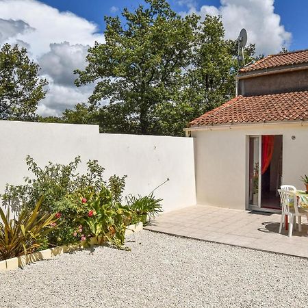 2 Bedroom Lovely Home In St Avaugourd Des Lande Saint-Avaugourd-des-Landes 外观 照片
